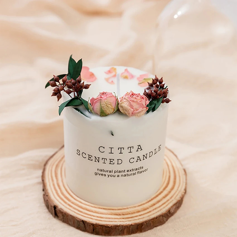 木製ホルダー付きの森シリーズの香りのキャンドル,4つのフレグ - Home Fragrance No 4 のレビューと価格