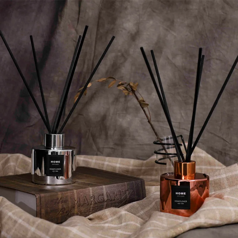 家庭用フレグランス用リードディフューザー,男性用シルバーとゴ - Home Fragrance English Pear And Freesia のレビューと価格